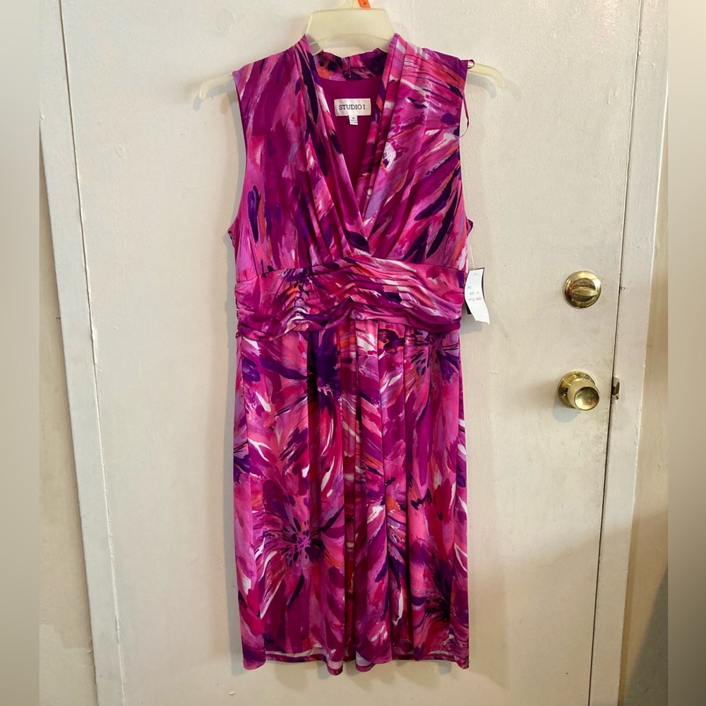 NWT STUDIO 1 sleeveless pink and purple knee length dress in size 14